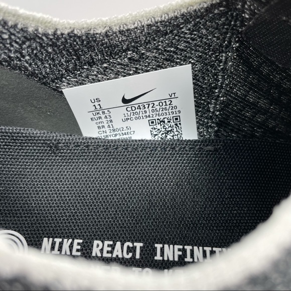 Nike React Infinity Run Flyknit Running Shoes - Picture 12 of 12